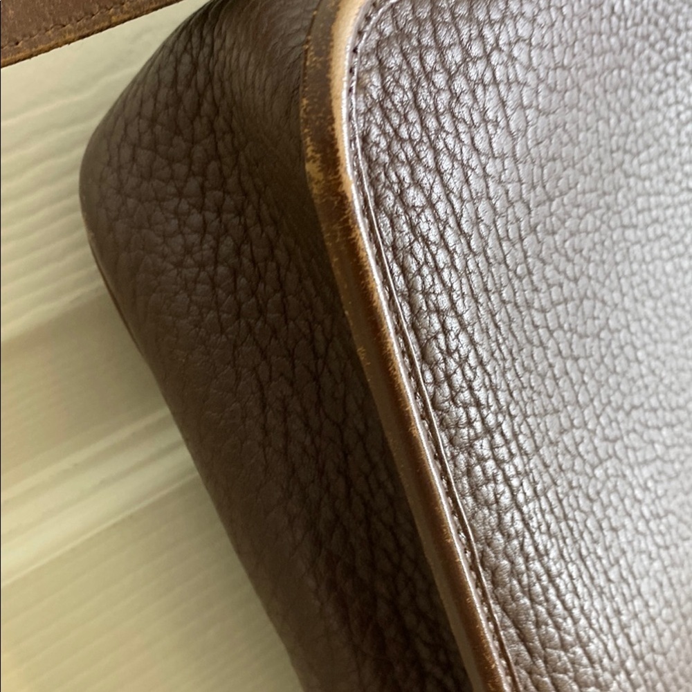 Classic Dooney & Bourke Brown Leather Bag - Picture 6 of 13